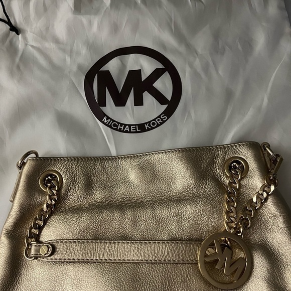 Michael Kors Gold Metallic Leather Shoulder Crossbody Bag Gold Chainlink Straps - Picture 14 of 14